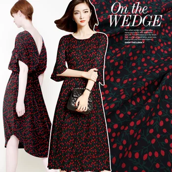 

114CM * 50CM Thickness 14 M / M Summer Digital Spray /Painting Silk Crepe -De-Chine Fabric Small Floral Dress Silk Fabric