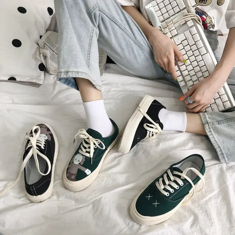 

Online Celebrity Weep Yafeng Canvas Shoes Women's 2019 Summer New Style Cute Cartoon Biscuit Shoes Students Versatile Korean-sty
