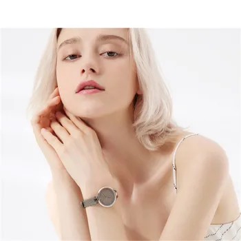 

Women Luxurious Bracelet Women's Casual Quartz Leather Band women's fashion Watch Shell Simple Quartz Waterproof Watch Gift Wome