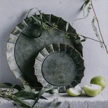 Ручной работы Ретро Железный поднос с цветочной каймой старинный диск античный металлический ребристый блюдо круглый деревенский для хлеба торт
