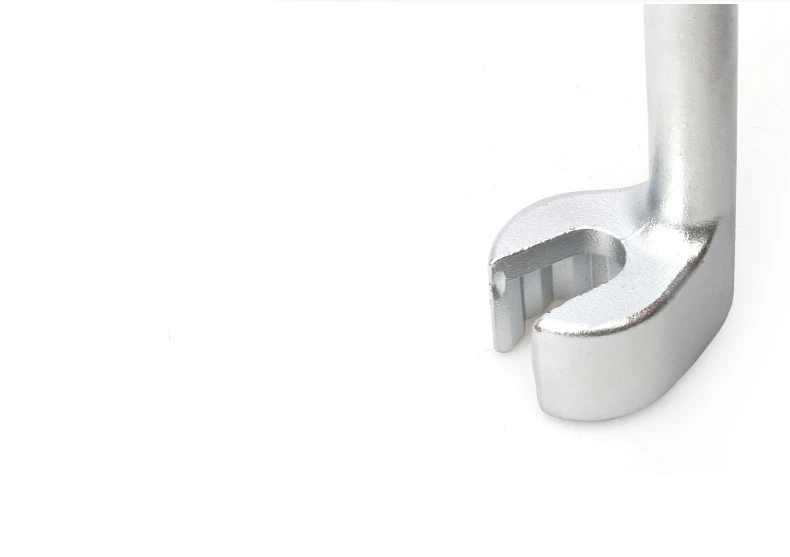 13058786244_1061668573