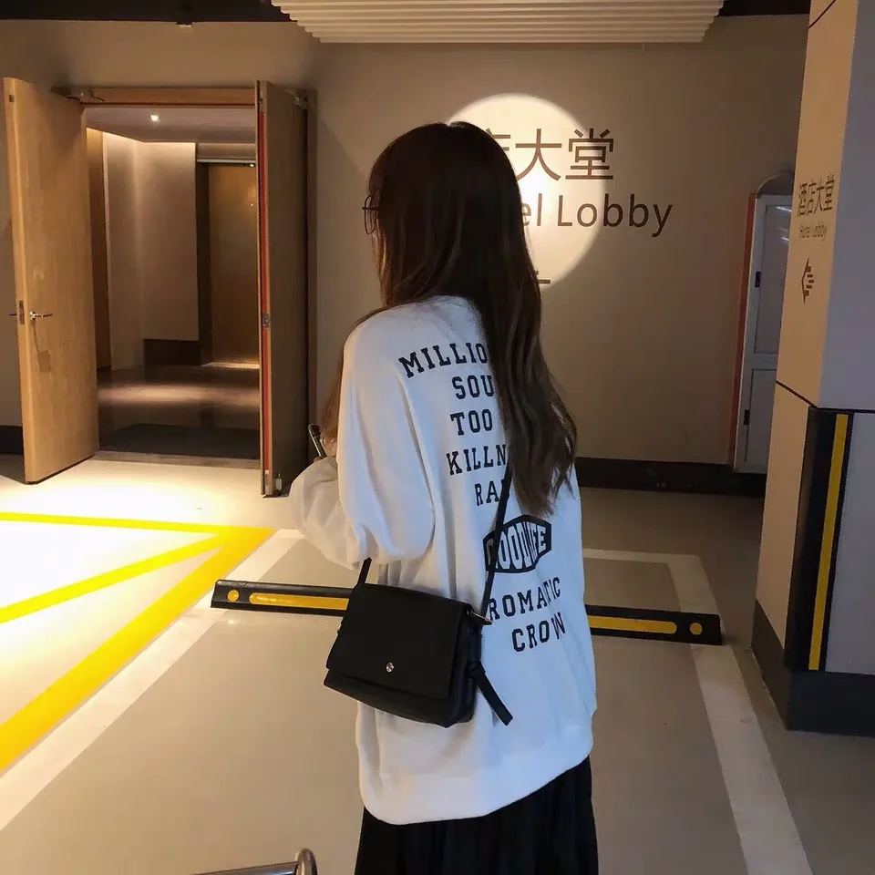 

Korean-style New Style Celebrity Style Fashion Elegant Textured Oblique Square Sling Bag Women's 2019 Versatile Soft Leather Fli