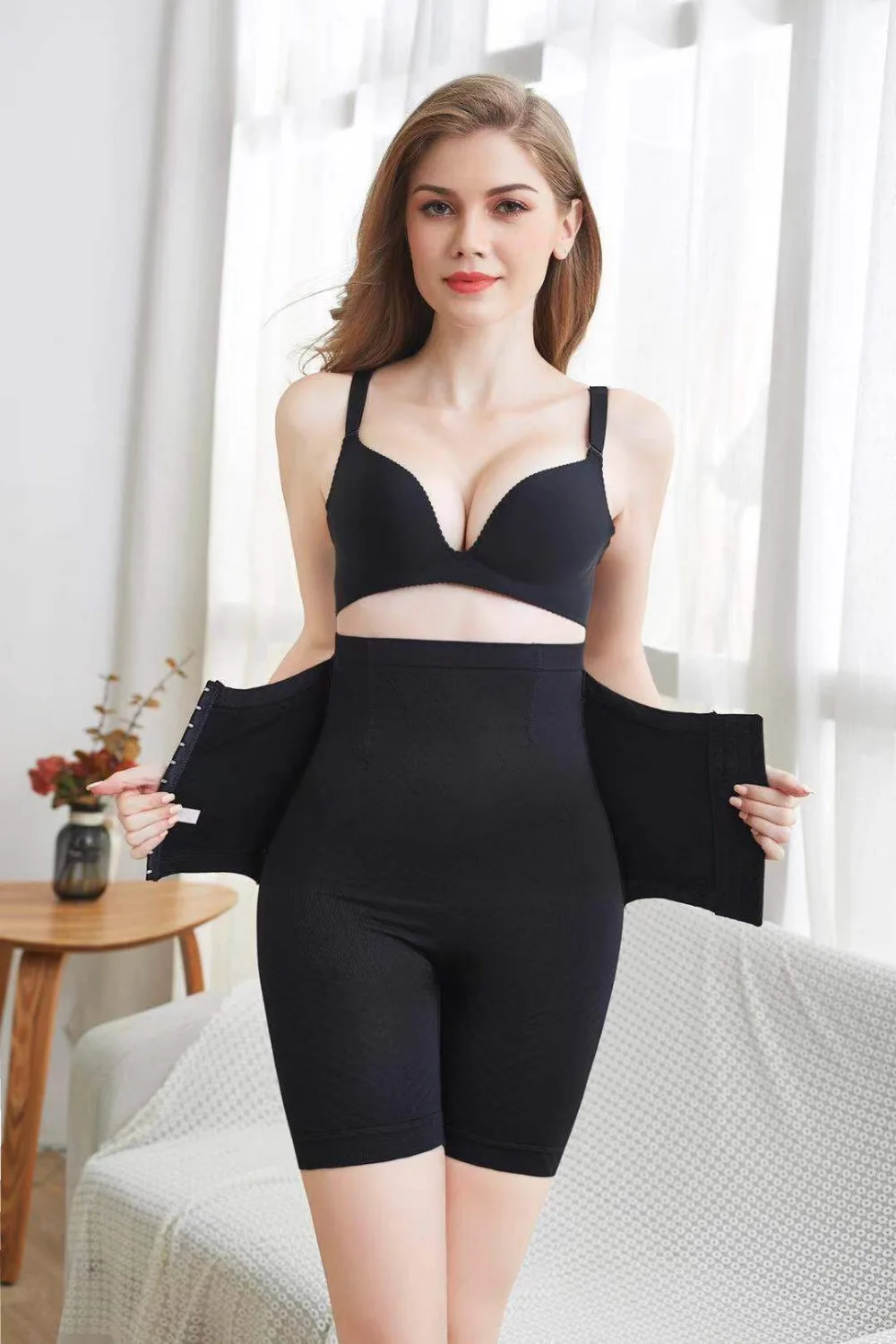 12216494638_1642796349