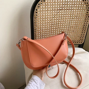 

Simple retro female bag 2020 new wild messenger bag fashion armpit bag French bag temperament wild shoulder bag handbag