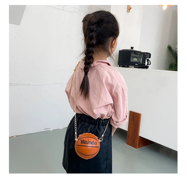 Kids Basketball Messenger Bag Children Girls Leather Round Crossbody Pack Metal Chain Strap For Holiday Travel 5