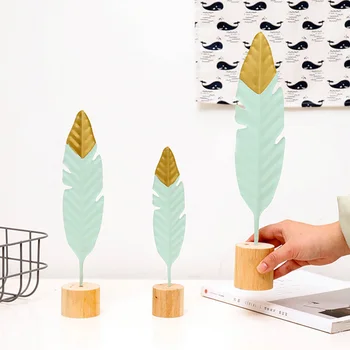 

Nordic Modern Ornaments Metal Wooden Craft Feather Modeling Pen Sculpture Living Room Bedroom Miniature Home Decoration