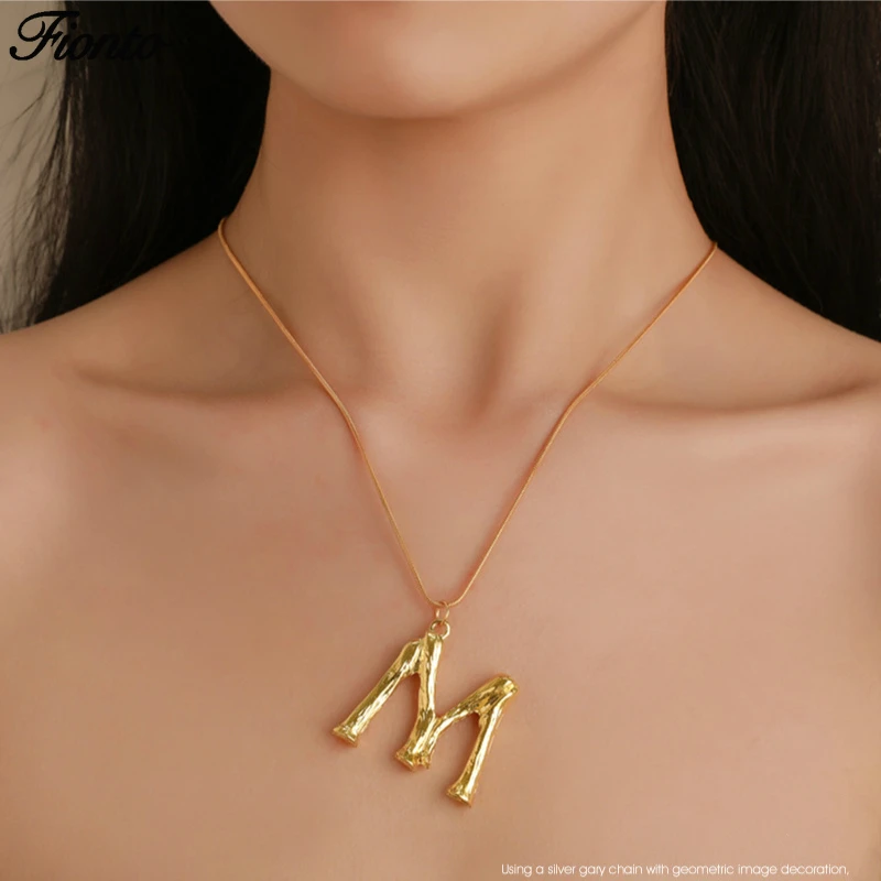 

FIONTO Fashion Personalized 26 Letter Alphabet Pendant Necklace Gold Color Chain Initial Bib Necklaces Women Jewelry CE0767/5