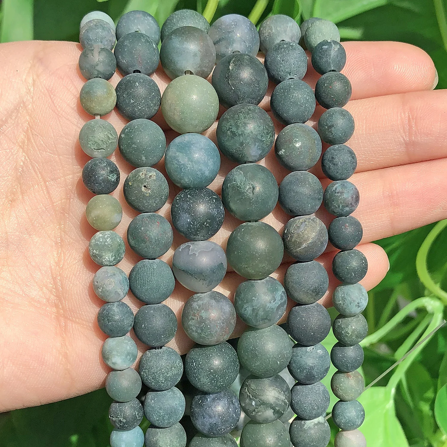 thumbnail image 1 of Cuentas de piedra mate natural pulidas con acabado mate, jaspe cebra rosa, ágatas, jades, howlitas, cuentas minerales para hacer joyas, pulseras DIY de 15'', 1 of 5