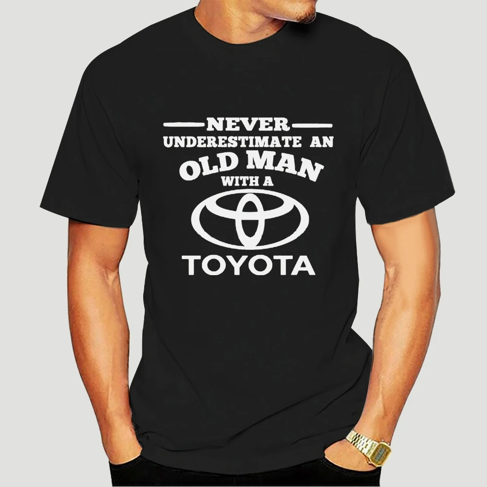 Toyota nunca subestime um homem velho T-Shirt-4045D
