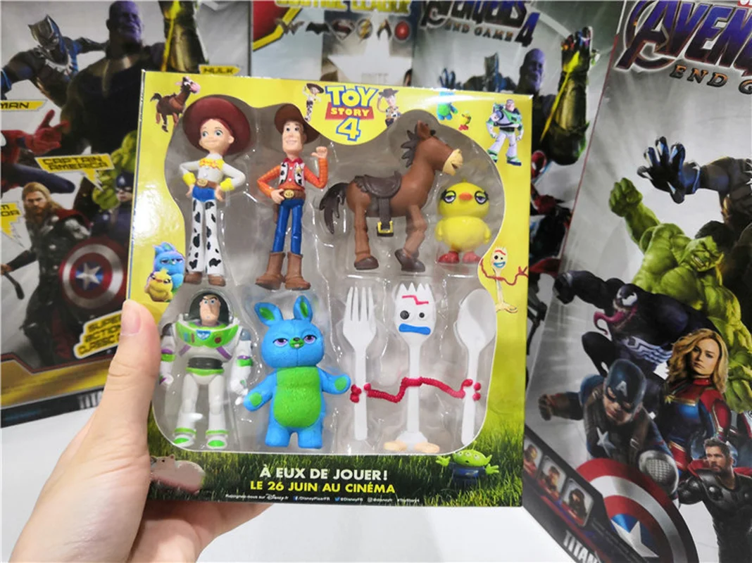 

7pcs/set Toy Story 4 PVC Cartoon Model Woody Buzz Lightyear Jessie Forky Horse Action Figures Collection Doll Cake Decoration