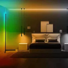 Lampe de chevet sur pied, éclairage d'angle d'intérieur, luminaire décoratif de fond, idéal pour un salon ou une chambre à coucher