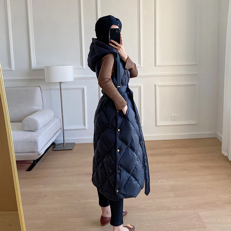 Luxury Women\'s Sleeveless Down Vest With belt Winter Warm Zipper Hooded Long Down jacket Fashion Outerwear Lady INKEO 1O338