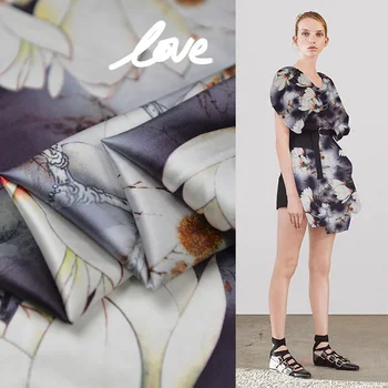 

Gardenia Digital Painted 19Momme 95%silk 5%spandex Charmeuse Fabric for Dress High Quality Elastic Cloth Diy Sewing Summer New