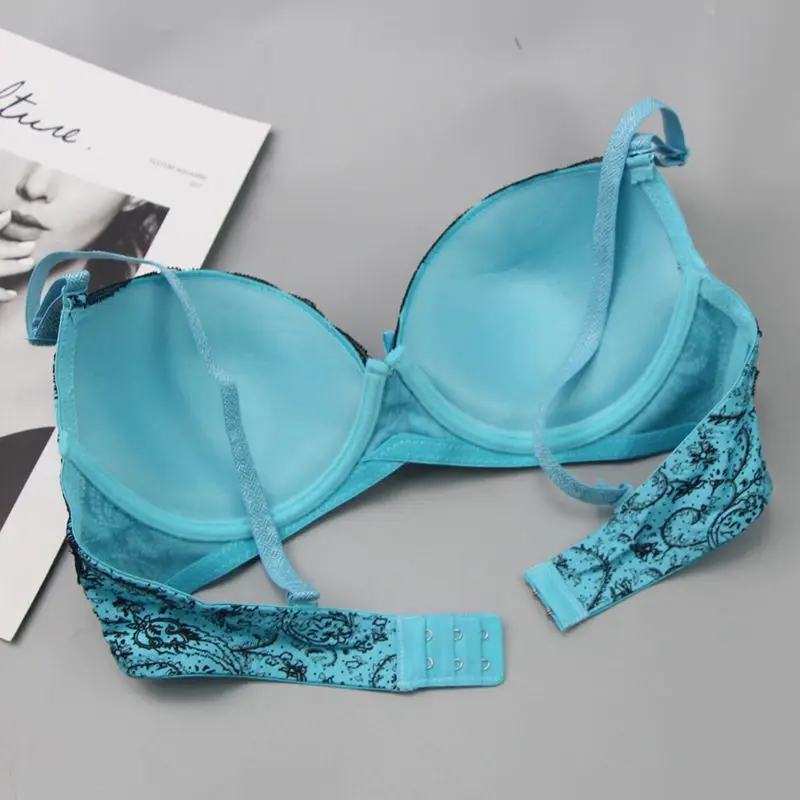 2022 New BCDE Cup Embroidered Lace Up Bras Plus Size Women 34 36 38 40 42 Brassiere Printing Style Female Lingerie 2
