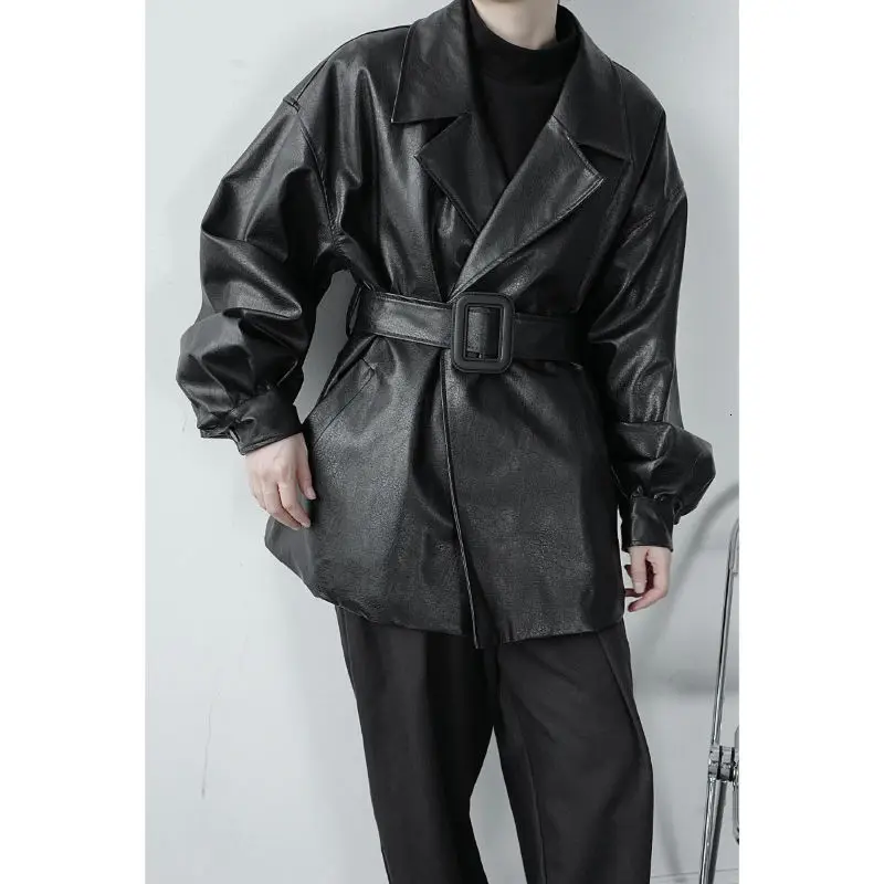 

2020 Autumn And Winter New Youth Popular Men's Loose Solid Color Waist Buckle Design Niche Leather Fashion Casual Top Black