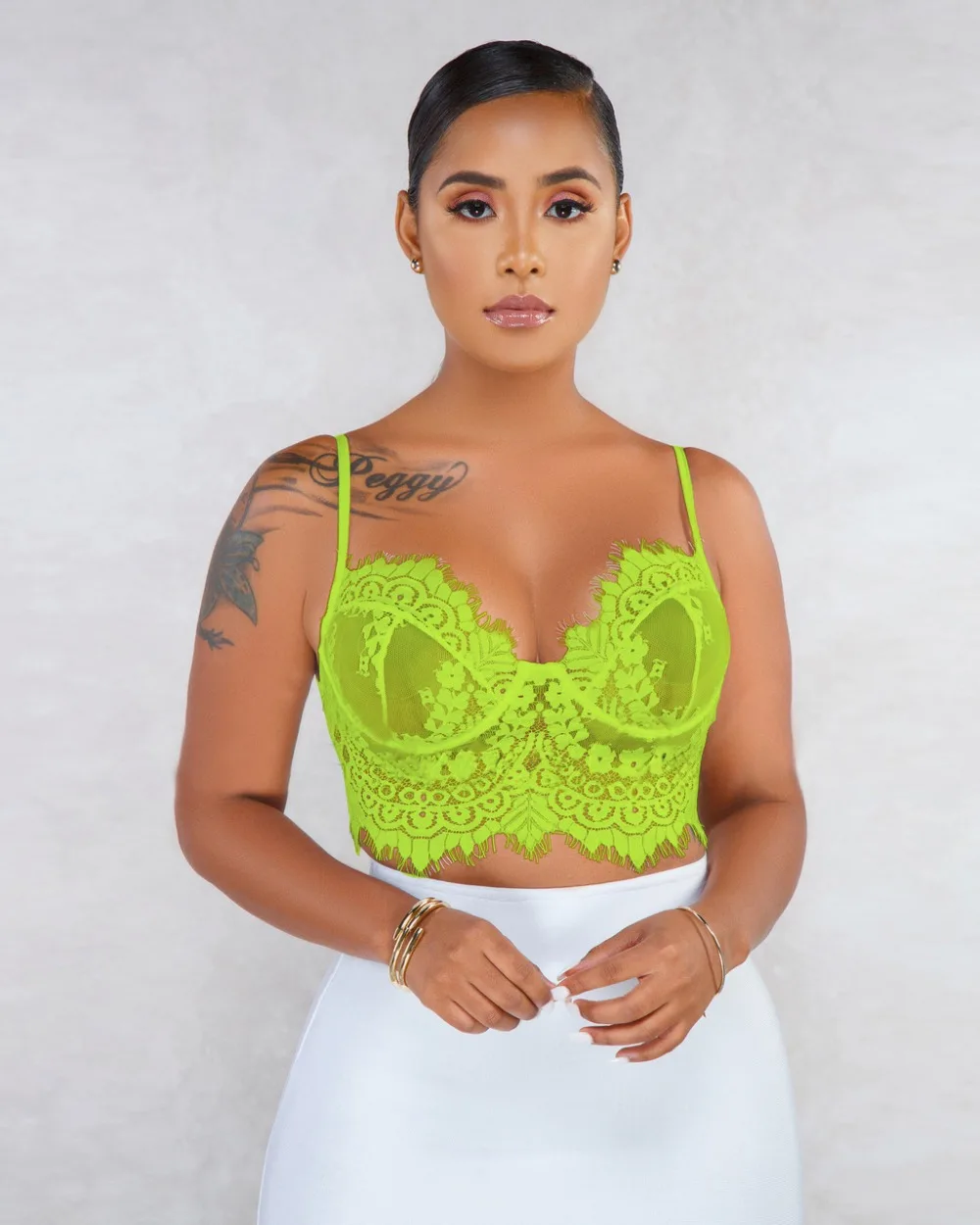 Сексуальные кружевные топы-Топики, Женский на бретелях, с v-образным вырезом, укороченный топ, лидер продаж, летние топы для ночного клуба MQJ5251