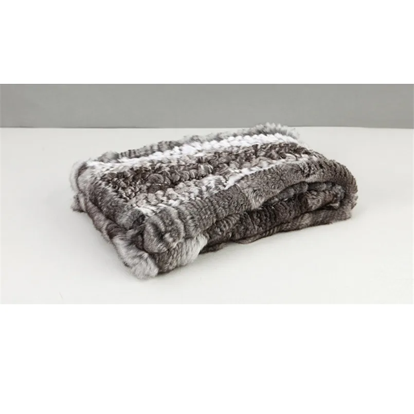 Рисунок 4 - Женский шарф, длинные вязаные шарфы