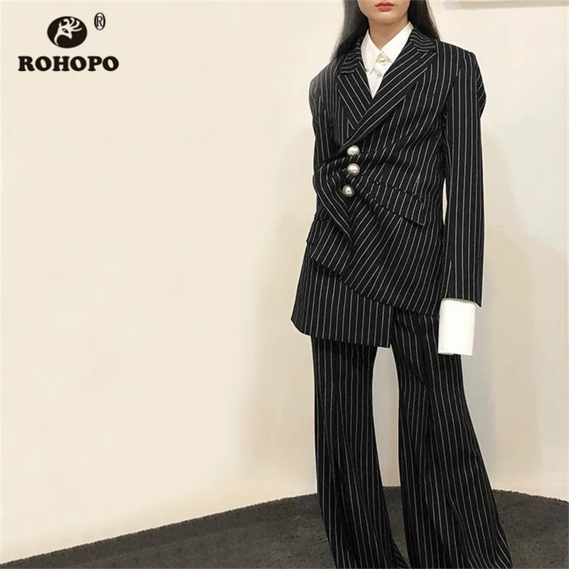 

ROHOPO Vertical Thin Striped Pearl Buttons Draped Gradient Fly Black Outwear Runway Ladies Autumn Blazer #6163