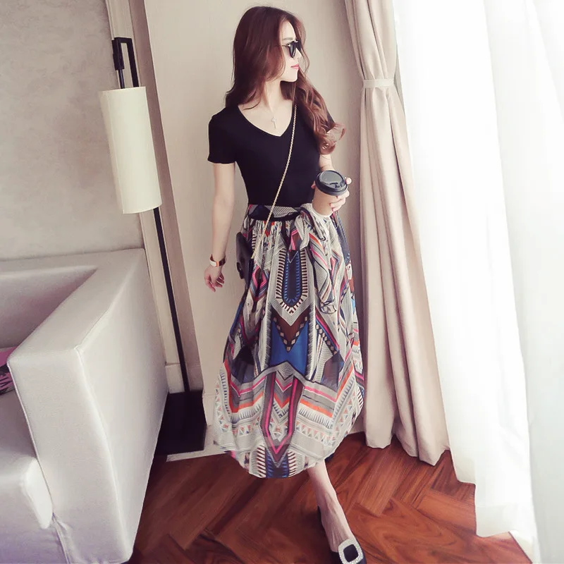 

Women's new Korean Short Sleeve printed chiffon dress women's thin V-neck medium length waist long skirt