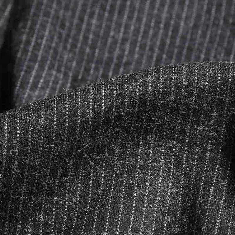 Рисунок 4 - Новинка, мужские весенние облегающие брюки в полоску