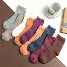 Осенние новые женские носки, повседневные одноцветные Модные женские хлопковые носки средней длины, осенние и зимние носки