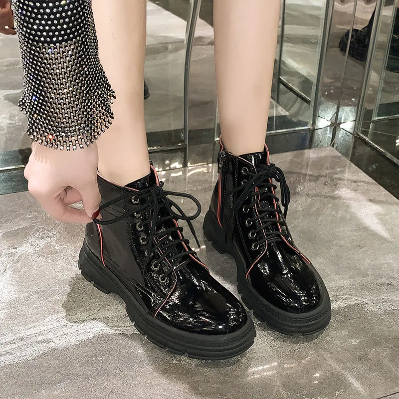 

Autumn And Winter New Style Flat Heel Lace-up Bright Skin Short Boots Children Mixed Colors Waterproof Platform Martin Boots Ant