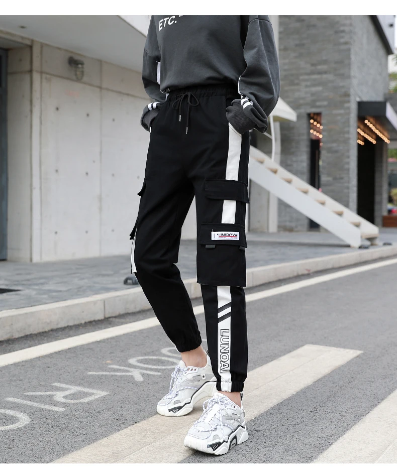 NEW 2020 HOT Women'Pants High Waist pants Big Pockets Cargo pants Baggy Tactical Trouser Loose Streetwear hip hop joggers pants NEW 2020 HOT Women'Pants High Waist pants Big Pockets Cargo pants Baggy Tactical Trouser Loose Streetwear hip hop joggers pants