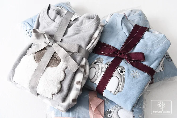 

One's Cute Cartoon Embroidered Crew Neck Long Sleeve + Trousers Home Pajamas Suit Entities
