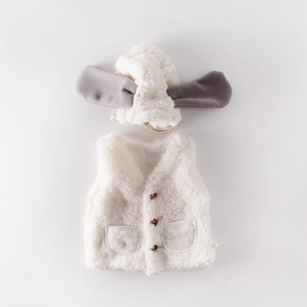 Зимняя одежда для маленьких девочек из овечьей шерсти кашемировая шерсть детские жилетки верхняя одежда для малыша новорожденных Кардиган casaco+ шляпа - Цвет: Бежевый