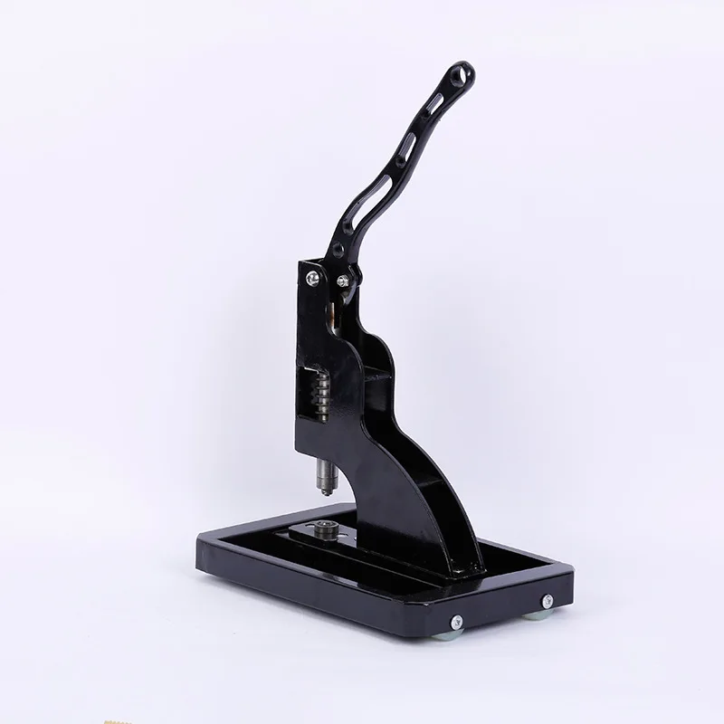 Printing cloth buttoning machine Universal ringless buttonhole machine Manual photo advertising punching tool