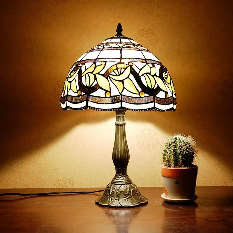 

selling Europe type restoring ancient ways the cafe bar American study tiffany desk lamp of bedroom the head of a bed