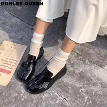 Модные туфли на плоской подошве с раздельным носком; женские оксфорды в британском стиле; повседневная обувь на плоской подошве; Лоферы без застежки с бахромой; женская обувь из лакированной кожи