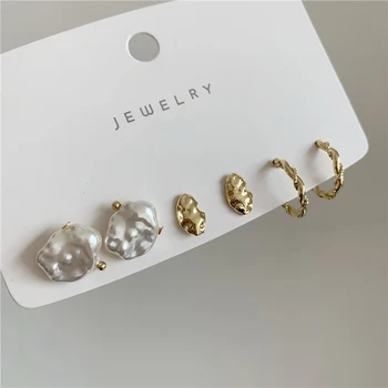 

Peri'sBox 3 Pairs/Set Gold Color Twisted Irregular Earrings Faux Pearl Geometric Earrings for Women Minimalist Small Earrings