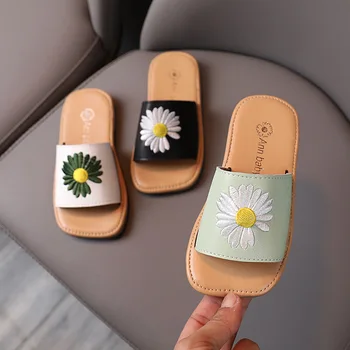 

Daisy sandals sandals 2020 summer new boys and girls small daisy sandals flat shoes sandals and slippers