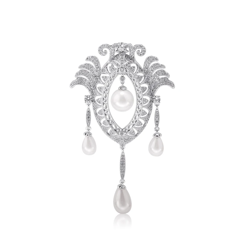 

Women's Beautiful Retro White Shell Pearl Cz Pave Brooch