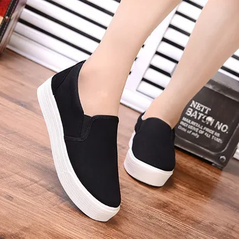 

SHUJIN Women Vulcanize Shoes Canvas Sneakers Shoes Ladies Slip On Breathable Shallow Casual Loafers Plus Size chaussure femme