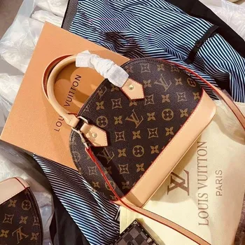 

Luxury Louis Vuitton- LV- Woman handbag, business fashion brand, super quality classic style bag