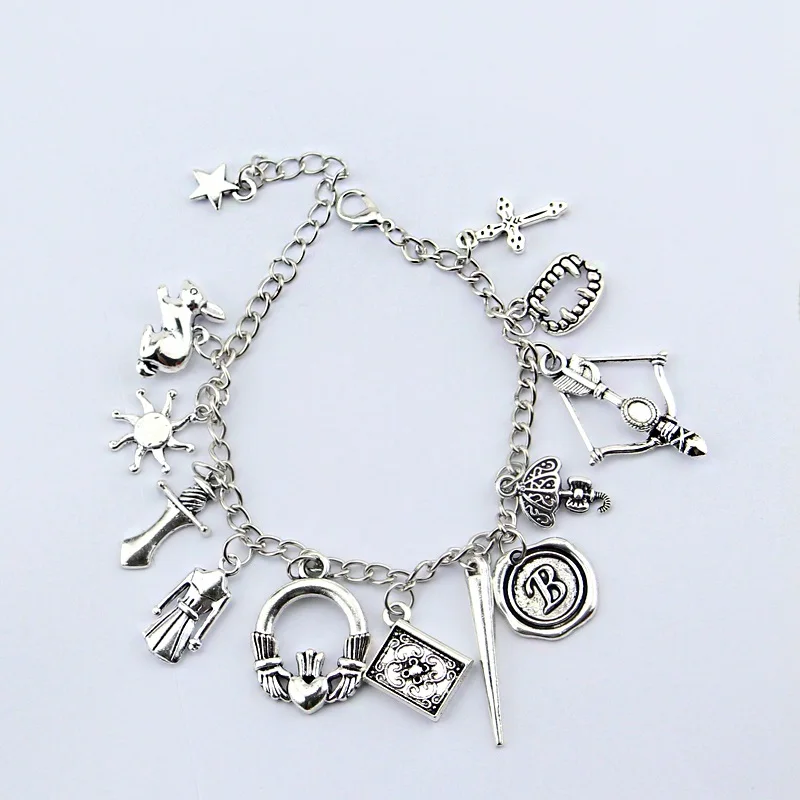 Silver Горячая Мода Мультфильм арахис Charlie Коричневый 9 тематические амулеты Ассорти металлический Шарм-браслет для детей лучший праздник подарки - Окраска металла: Silver