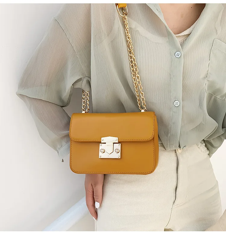 

2019 new Korean version 100 lap shoulder oblique satchel ins fashion chain solid color small square bag