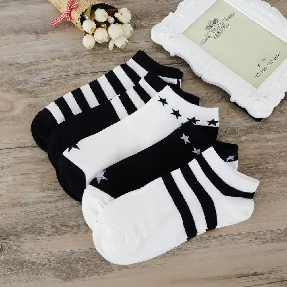Женские короткие носки Elifashion однотонные черные и белые Башмачки из плюша для