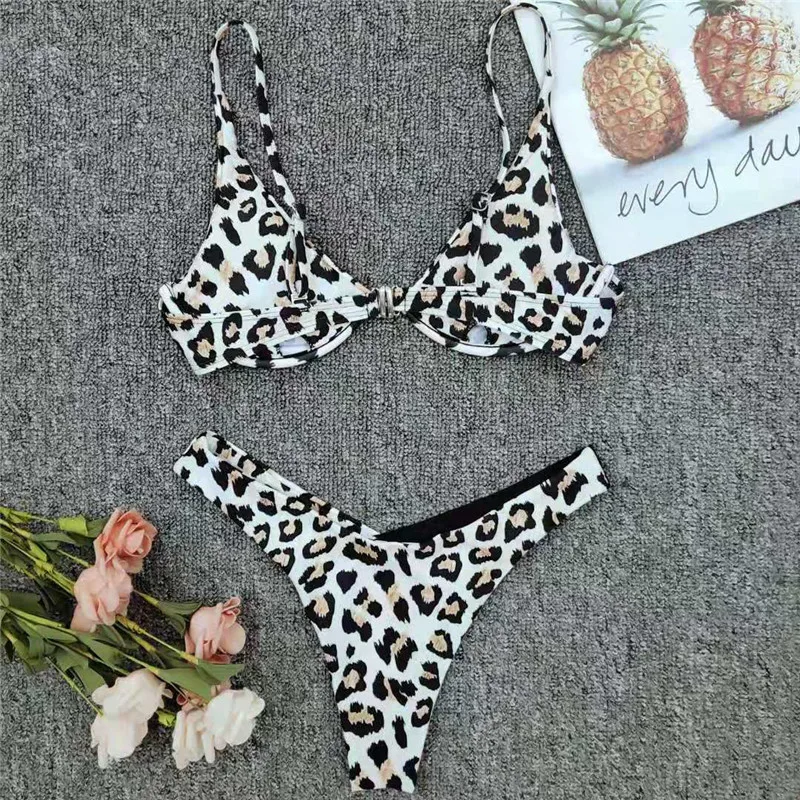 12392842195_1633724205