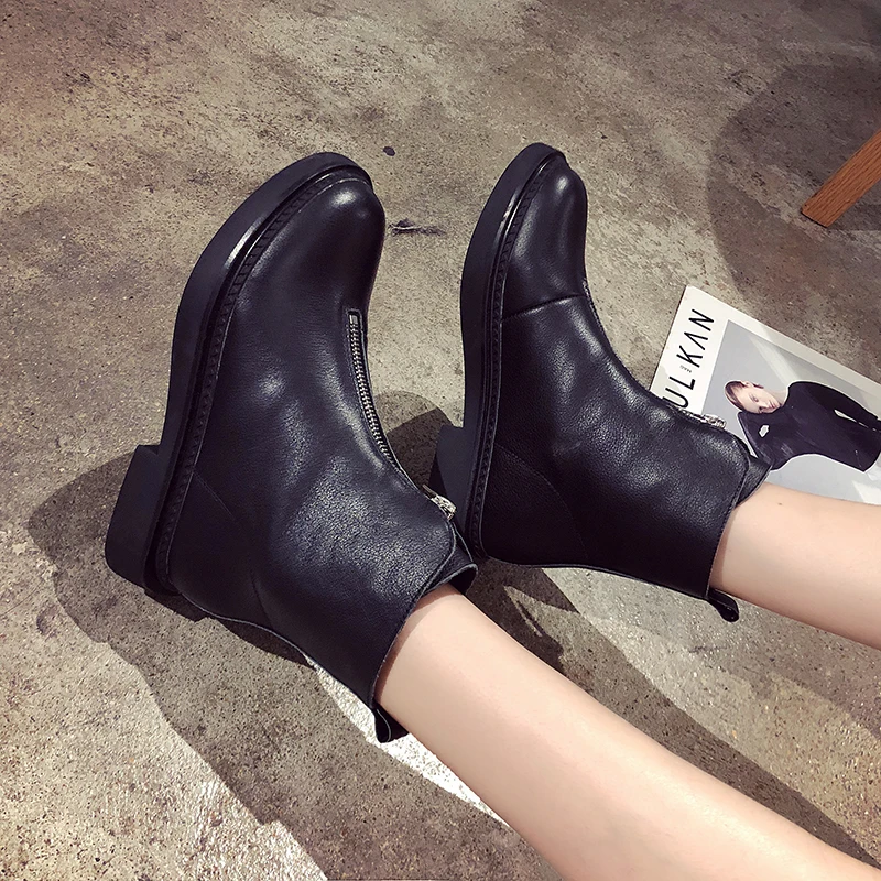 Tanie RASMEUP prawdziwej skóry damskie zimowe botki 2019 moda zamek błyskawiczny z przodu kobiet martensy na platformie ciepłe buty damskie