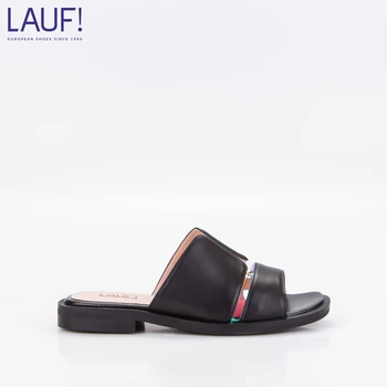 

Sabo female supplier, Lauf!, genuine leather