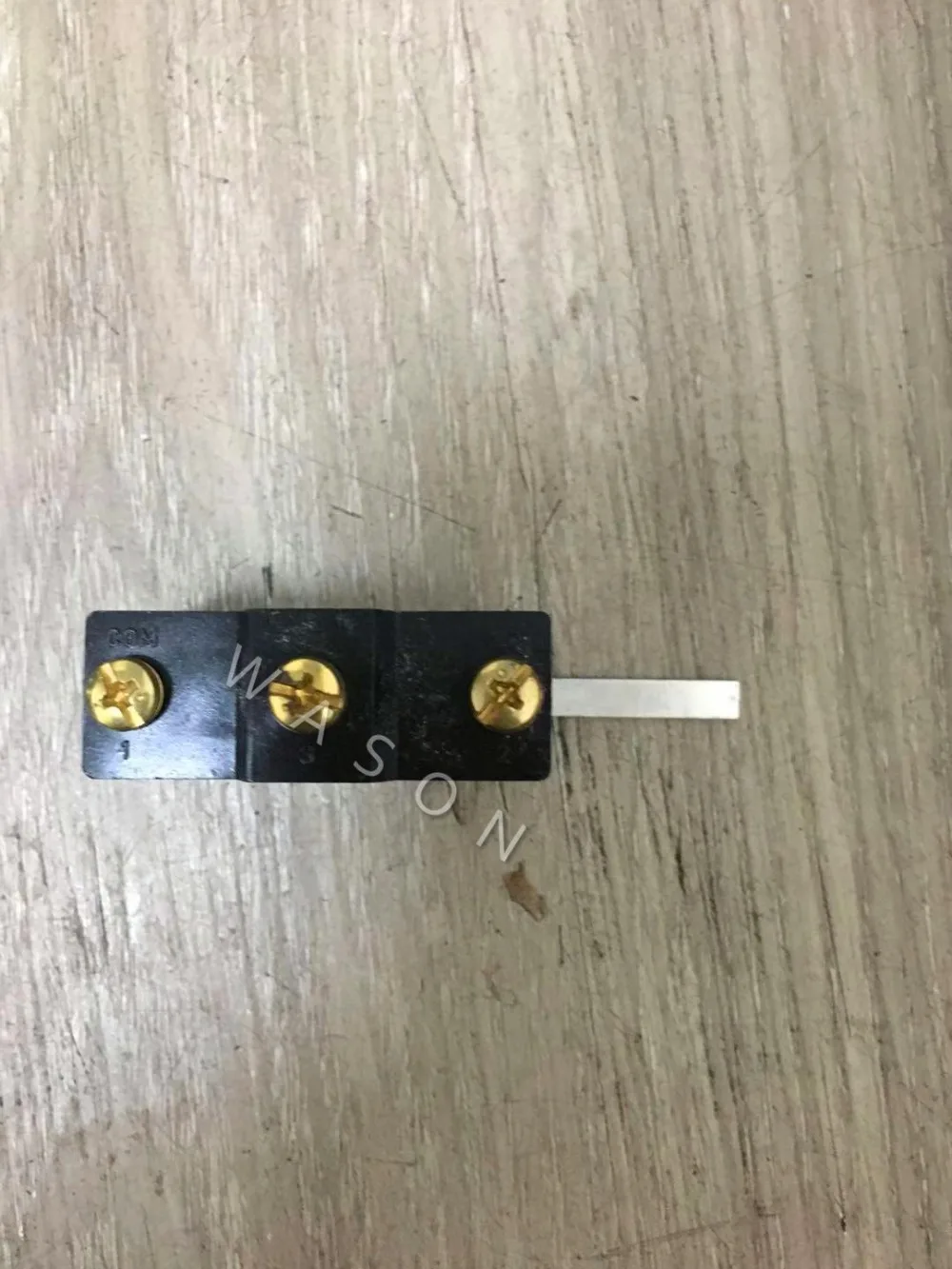 1 (2)