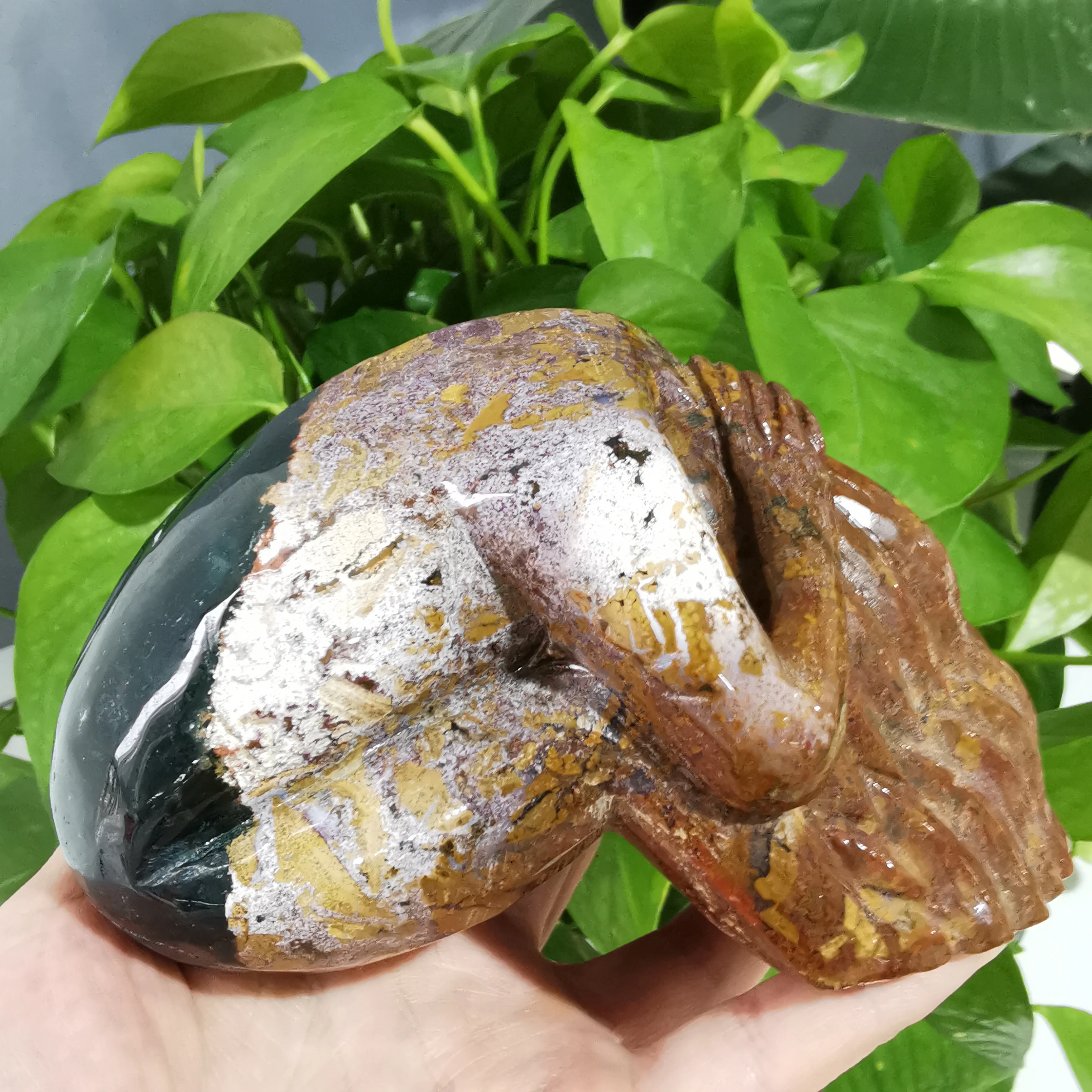 

Natural Hand Crafts Ocean Jasper Sad Woman Crystal Carving For Home Decoration LJ