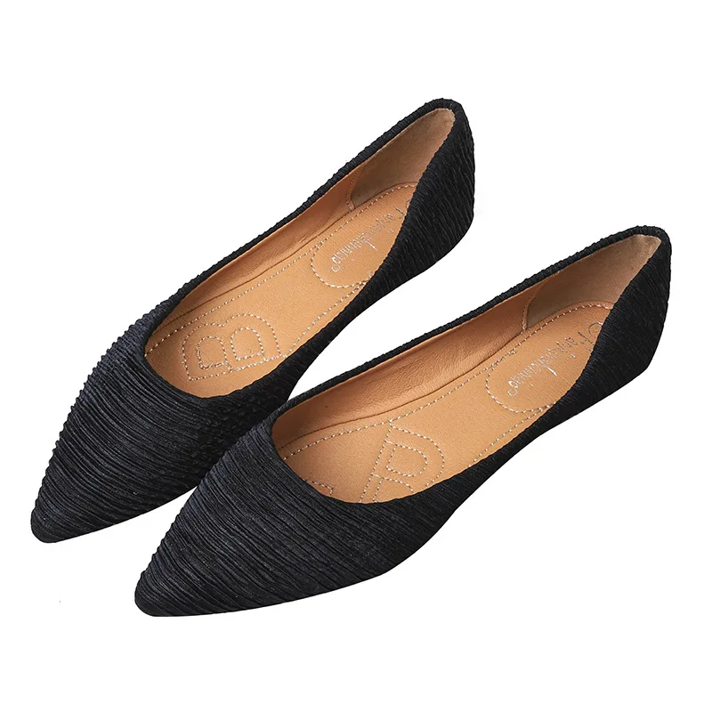 

Spring Summer New Women Flats Shoes Fashion 2019 Loafers Slip On Pointed Toe Flat Shoes Soft Ballet Flats Comfort Ladies Shoes