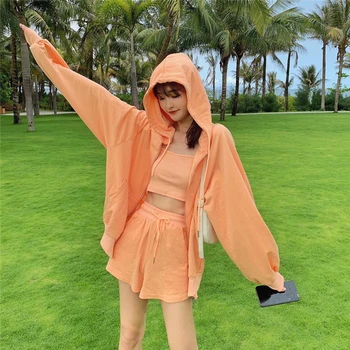 

Three Piece Set Women Hooded Lantern Sleeve Jacket Lace Up Bowknot Wide Leg Short Pant Suit Female 2020 Fashion Clothes T705