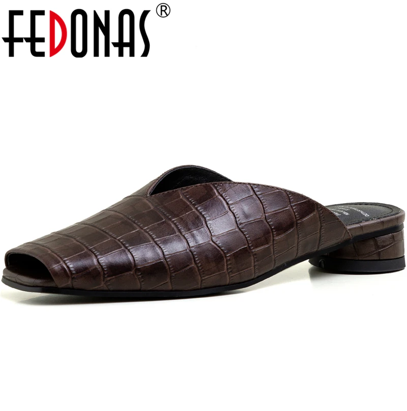 

FEDONAS Women Cow Leather Square Toe Low Heel Shoes Euro Style Retro Concise Shoes Spring Summer New Fashion Casual Shoes Woman