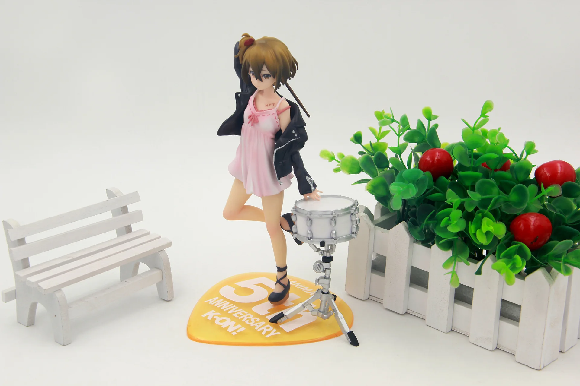 

Stronger Light Tone GIRL'S K -On! 5th Five Anniversary Commemorative Edition, Bespectacled zhong lv 1/8 Garage Kit
