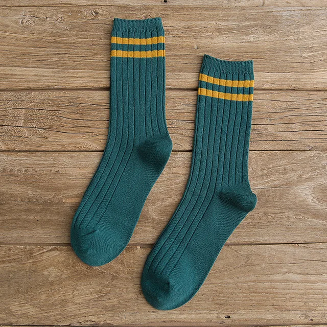 Japanese Loose Socks High School Girls Harajuku Socks Solid Colors Needles Knitting Striped Cotton Socks Women yellow blue black Y01-8